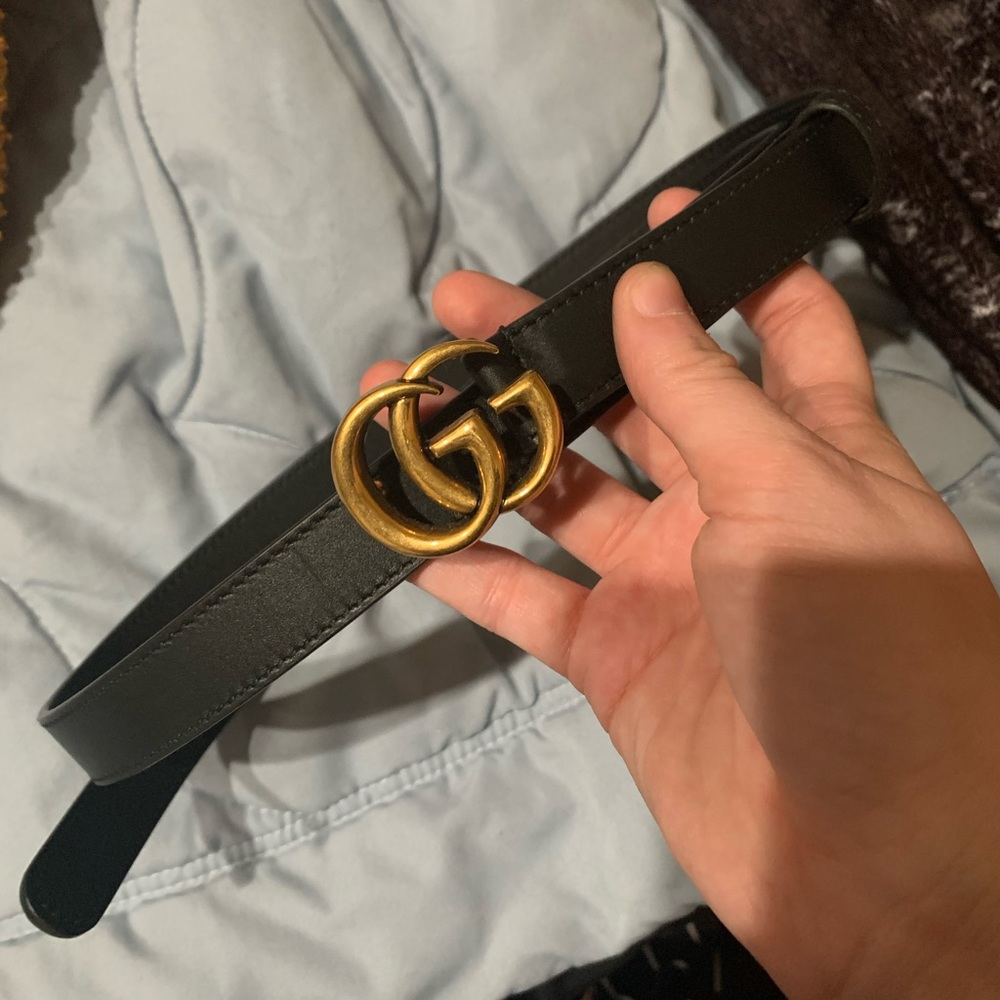 **SOLD** Gucci Double-G Buckle Calfskin Belt